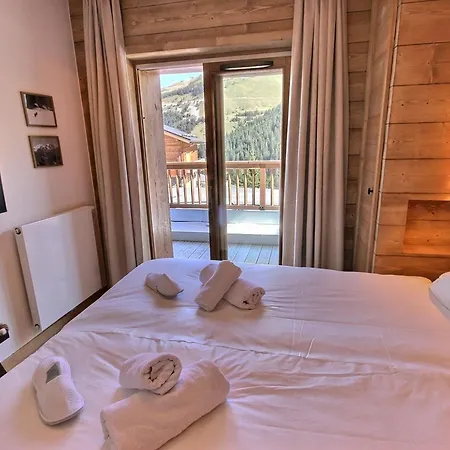 Superbe 4 Pieces A Meribel, Parking Inclus Apartment *